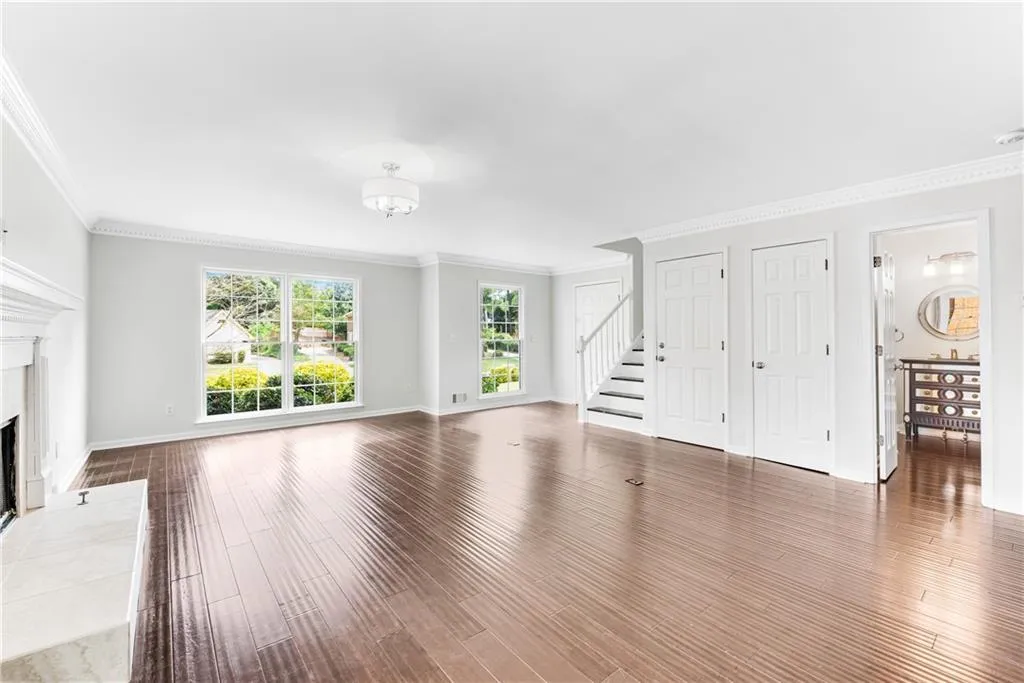 9123 Carroll Manor Drive, Sandy Springs, Georgia 30350, 3 Bedrooms Bedrooms, ,2 BathroomsBathrooms,Residential,Sold,9123 Carroll Manor Drive,6945008