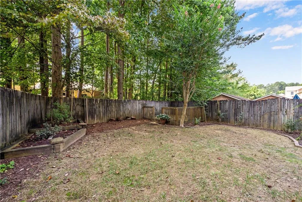 9123 Carroll Manor Drive, Sandy Springs, Georgia 30350, 3 Bedrooms Bedrooms, ,2 BathroomsBathrooms,Residential,Sold,9123 Carroll Manor Drive,6945008