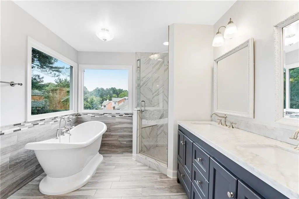 9123 Carroll Manor Drive, Sandy Springs, Georgia 30350, 3 Bedrooms Bedrooms, ,2 BathroomsBathrooms,Residential,Sold,9123 Carroll Manor Drive,6945008