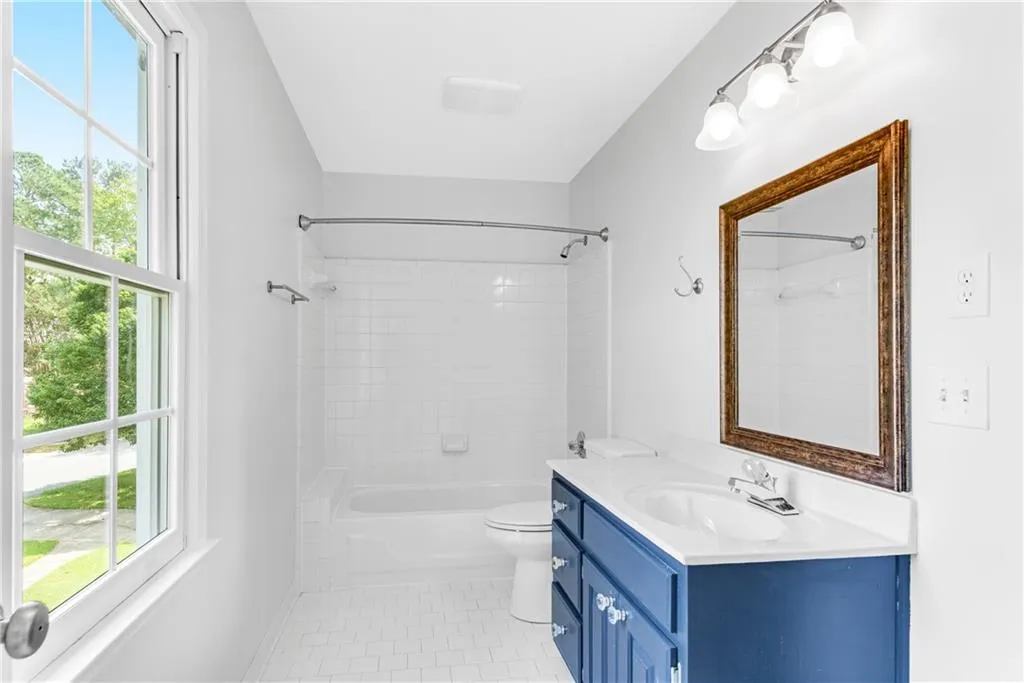 9123 Carroll Manor Drive, Sandy Springs, Georgia 30350, 3 Bedrooms Bedrooms, ,2 BathroomsBathrooms,Residential,Sold,9123 Carroll Manor Drive,6945008