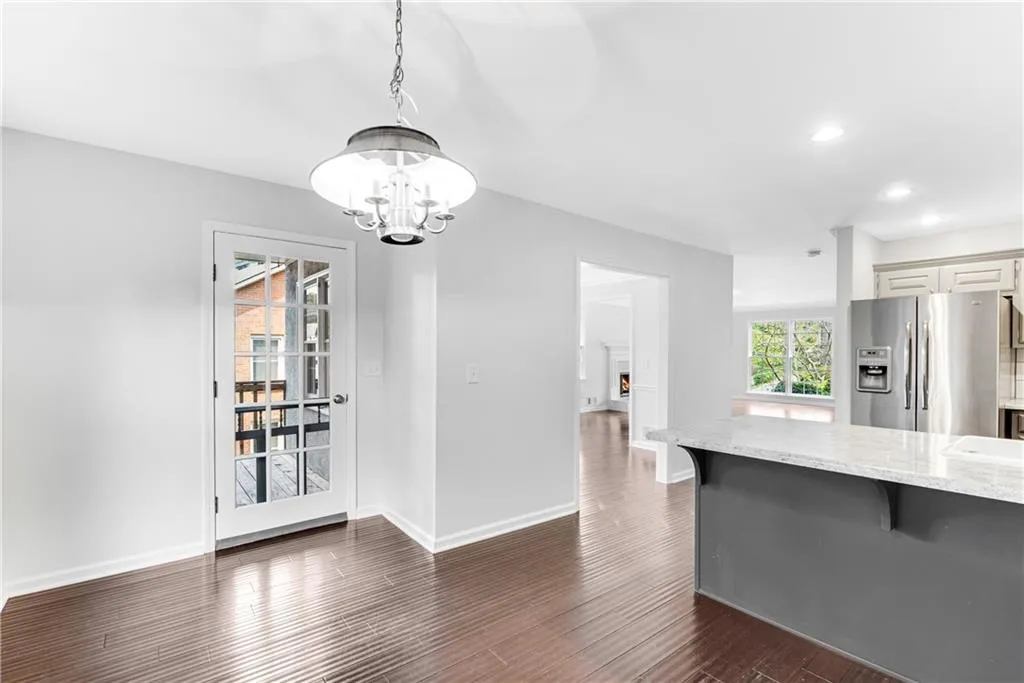 9123 Carroll Manor Drive, Sandy Springs, Georgia 30350, 3 Bedrooms Bedrooms, ,2 BathroomsBathrooms,Residential,Sold,9123 Carroll Manor Drive,6945008