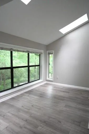 8740 Roswell Road Unit 4d, Sandy Springs, Georgia 30350, 2 Bedrooms Bedrooms, ,2 BathroomsBathrooms,Residential,Sold,8740 Roswell Road Unit 4d,6927794