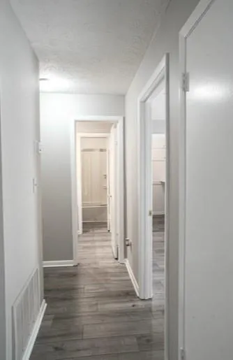 8740 Roswell Road Unit 4d, Sandy Springs, Georgia 30350, 2 Bedrooms Bedrooms, ,2 BathroomsBathrooms,Residential,Sold,8740 Roswell Road Unit 4d,6927794