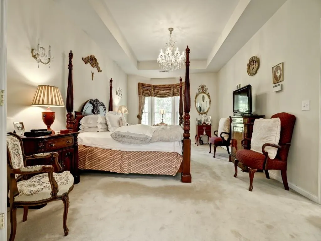 209 Crossing Valley Lane Unit 209, Sandy Springs, Georgia 30339, 3 Bedrooms Bedrooms, ,2 BathroomsBathrooms,Residential,Sold,209 Crossing Valley Lane Unit 209,5763734