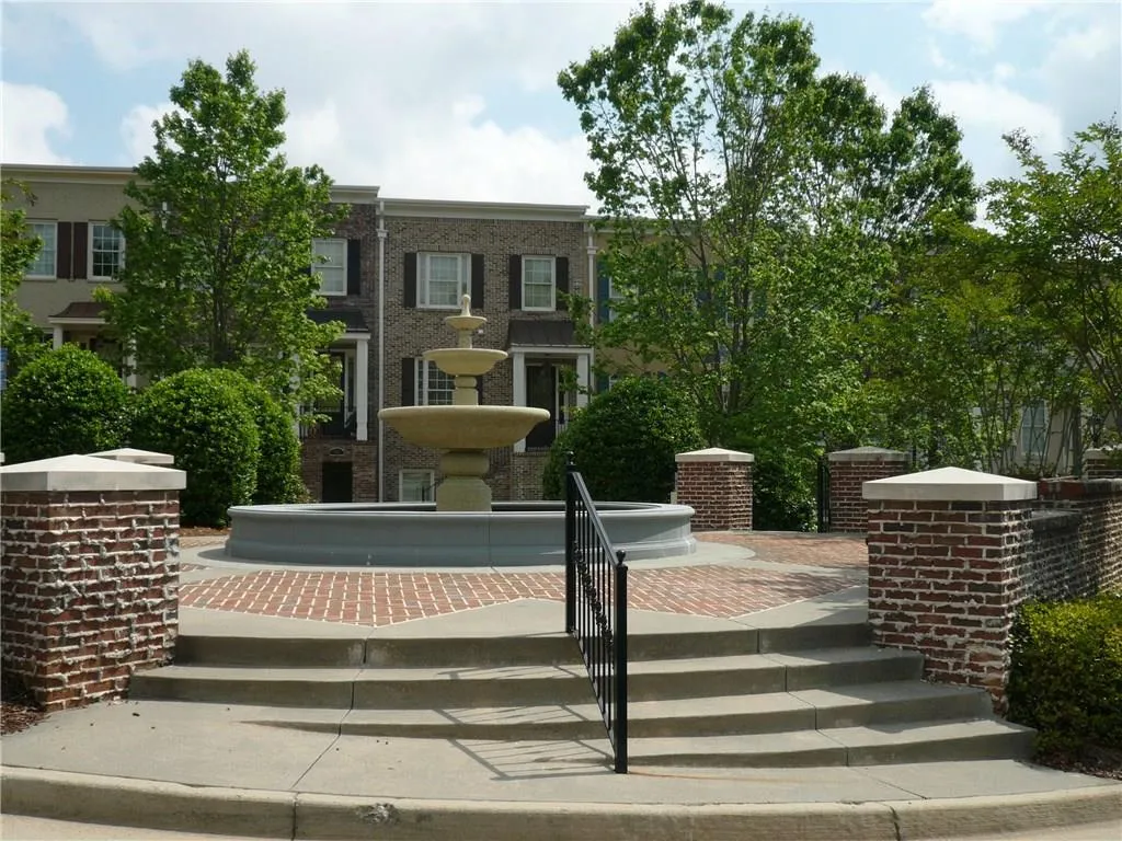 917 Persimmon Point, Sandy Springs, Georgia 30328, 2 Bedrooms Bedrooms, ,2 BathroomsBathrooms,Residential,Sold,917 Persimmon Point,5840657