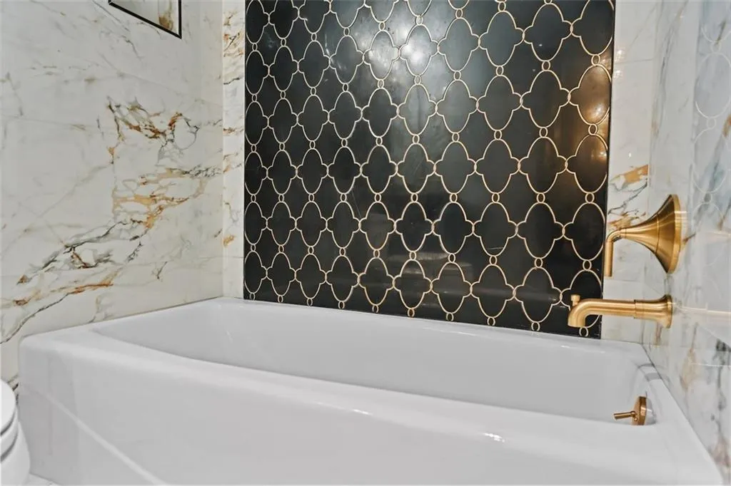 New renovated high end finishes