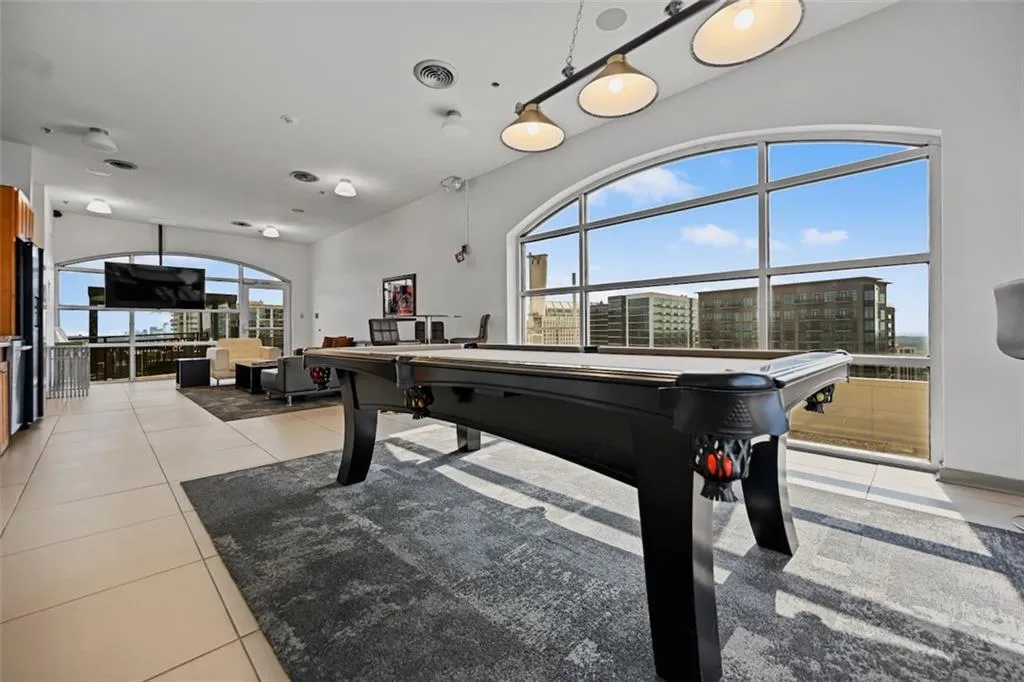 Roof top Clubhouse