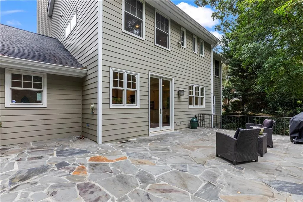 255 Black Water Cove, Atlanta, Georgia 30328, 4 Bedrooms Bedrooms, ,3 BathroomsBathrooms,Residential,For Sale,255 Black Water Cove,7662937