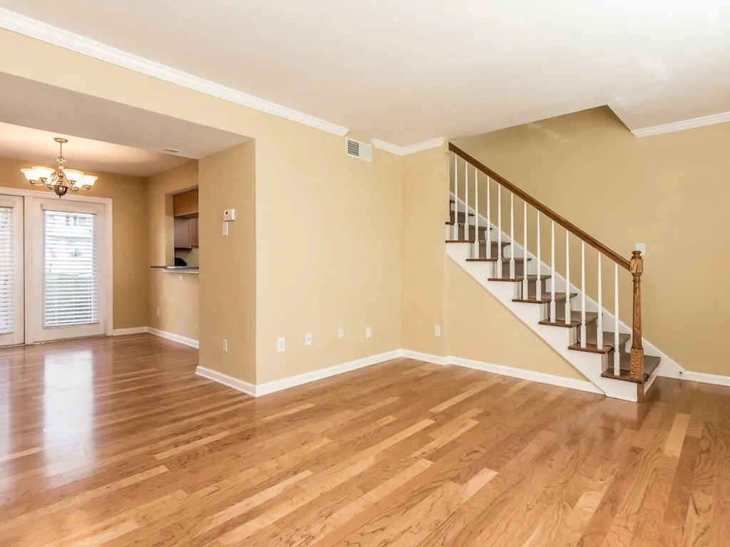 6940 Roswell Road Unit 11c, Atlanta, Georgia 30328, 2 Bedrooms Bedrooms, ,1 BathroomBathrooms,Residential,Sold,6940 Roswell Road Unit 11c,5631867
