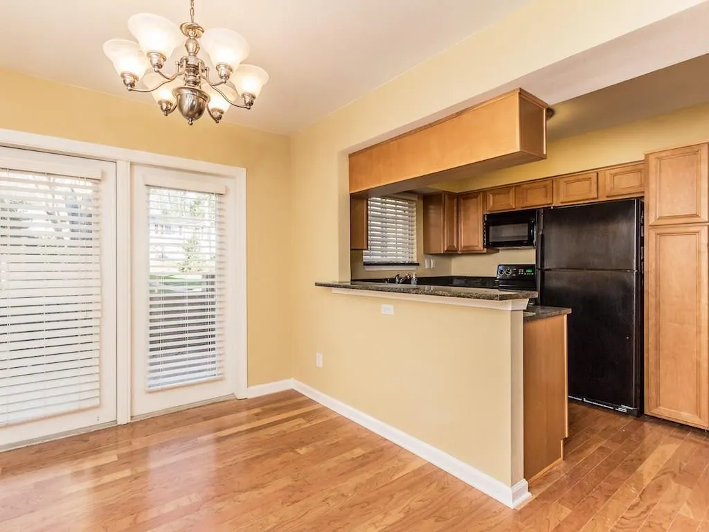 6940 Roswell Road Unit 11c, Atlanta, Georgia 30328, 2 Bedrooms Bedrooms, ,1 BathroomBathrooms,Residential,Sold,6940 Roswell Road Unit 11c,5631867