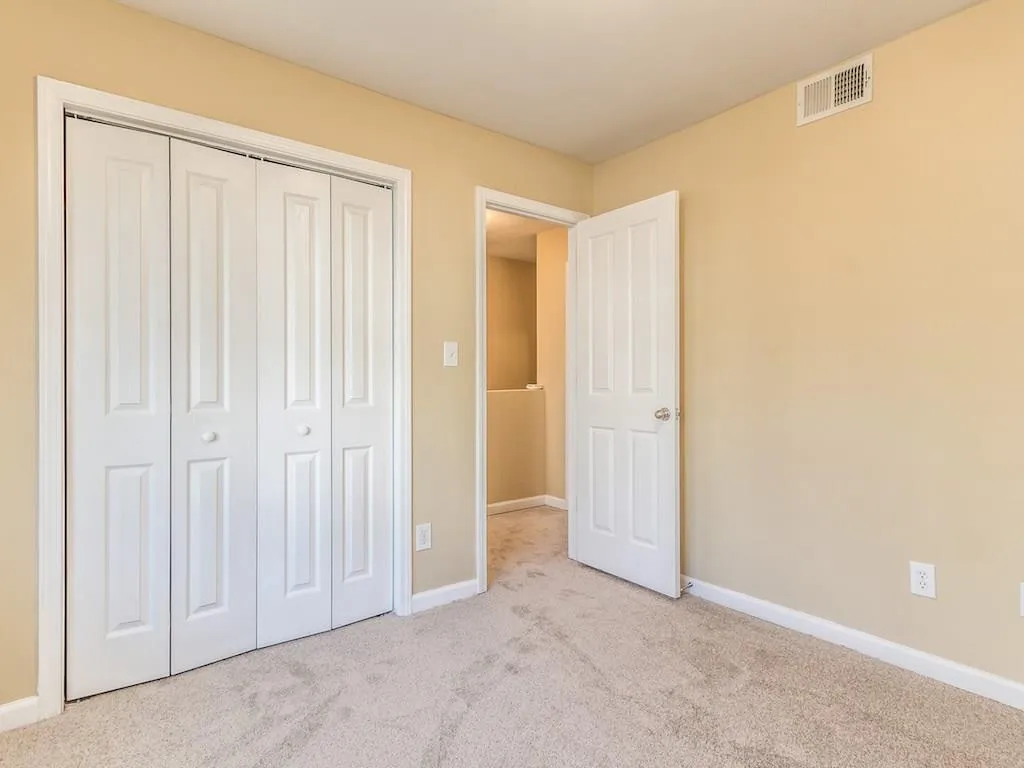 6940 Roswell Road Unit 11c, Atlanta, Georgia 30328, 2 Bedrooms Bedrooms, ,1 BathroomBathrooms,Residential,Sold,6940 Roswell Road Unit 11c,5631867