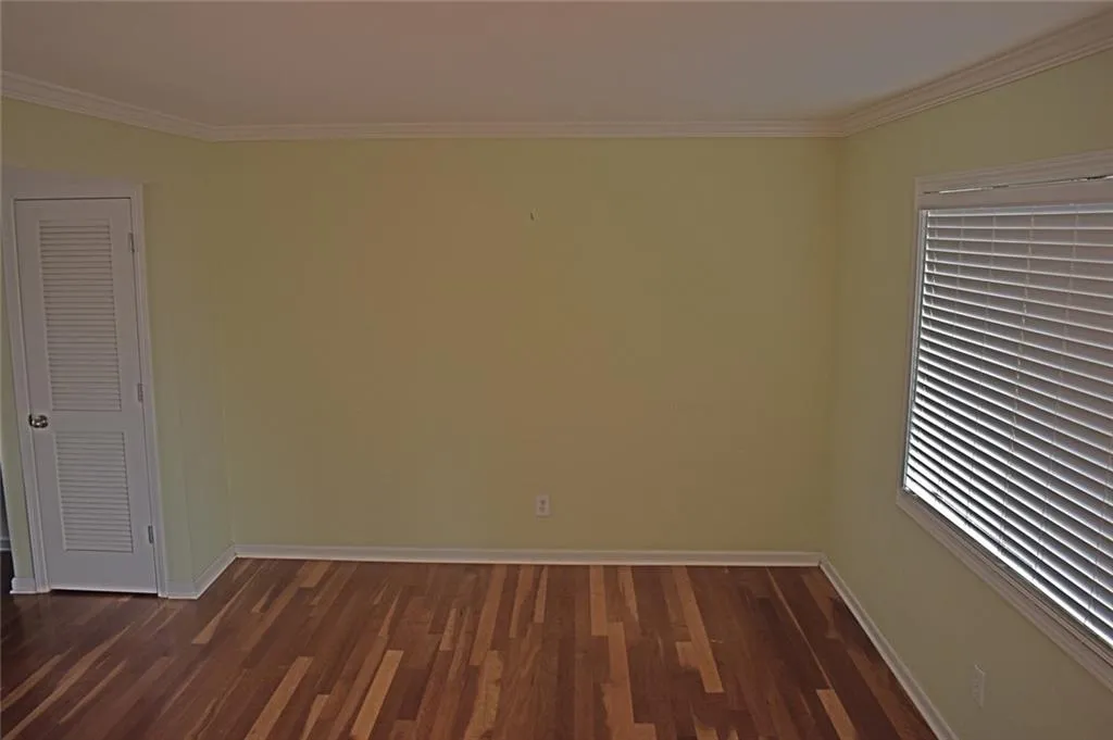 6940 Roswell Road Unit 23b, Atlanta, Georgia 30328, 2 Bedrooms Bedrooms, ,1 BathroomBathrooms,Residential,Sold,6940 Roswell Road Unit 23b,6513960