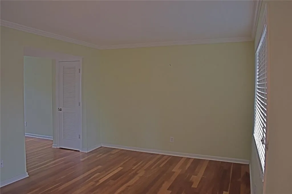 6940 Roswell Road Unit 23b, Atlanta, Georgia 30328, 2 Bedrooms Bedrooms, ,1 BathroomBathrooms,Residential,Sold,6940 Roswell Road Unit 23b,6513960