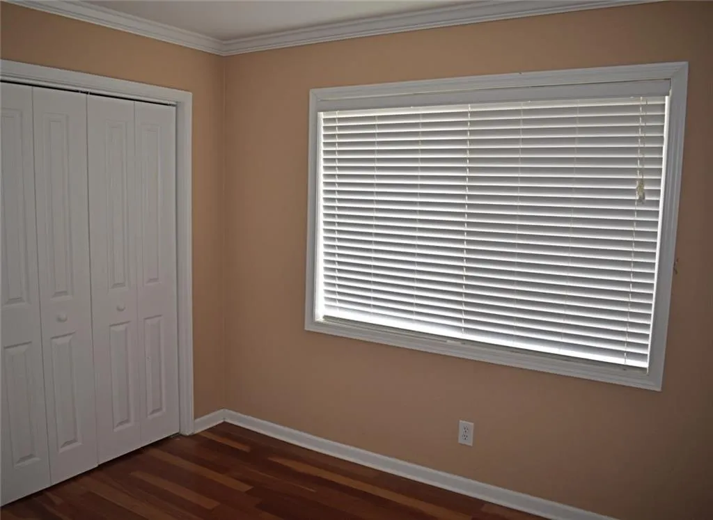 6940 Roswell Road Unit 23b, Atlanta, Georgia 30328, 2 Bedrooms Bedrooms, ,1 BathroomBathrooms,Residential,Sold,6940 Roswell Road Unit 23b,6513960