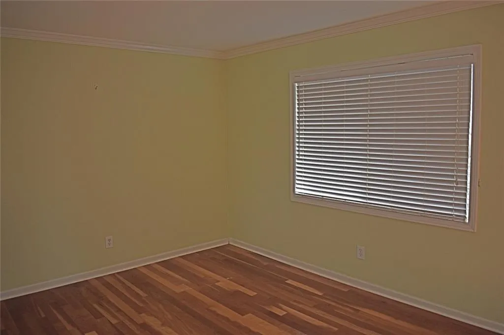 6940 Roswell Road Unit 23b, Atlanta, Georgia 30328, 2 Bedrooms Bedrooms, ,1 BathroomBathrooms,Residential,Sold,6940 Roswell Road Unit 23b,6513960