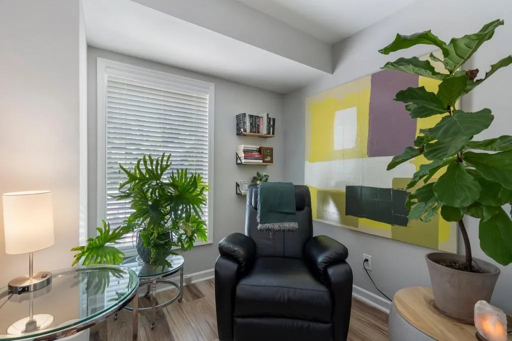 46 Ivy Ridge Ne, Atlanta, Georgia 30342, 2 Bedrooms Bedrooms, ,2 BathroomsBathrooms,Residential,For Sale,46 Ivy Ridge Ne,7615859