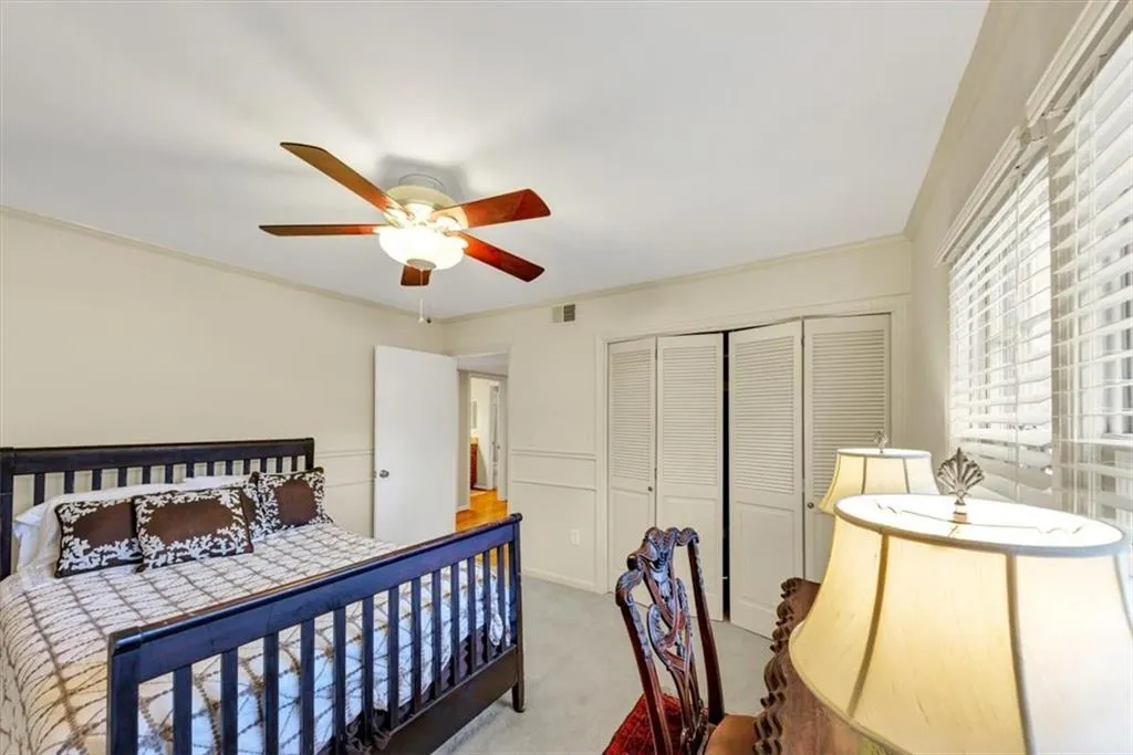30 Chaumont Square Nw, Atlanta, Georgia 30327, 3 Bedrooms Bedrooms, ,2 BathroomsBathrooms,Residential,For Sale,30 Chaumont Square Nw,7589911