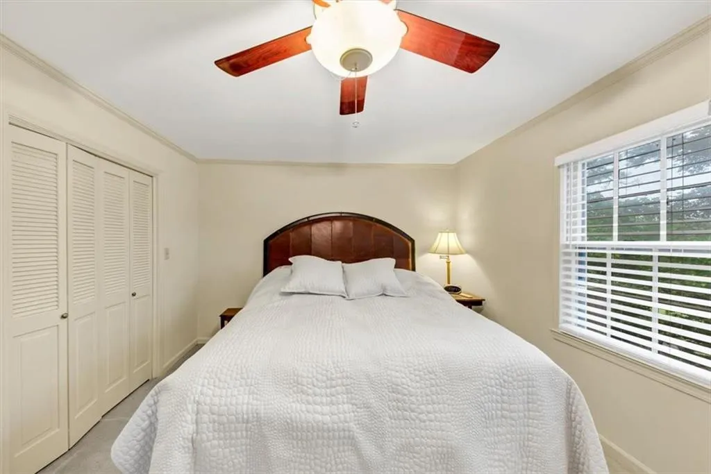 30 Chaumont Square Nw, Atlanta, Georgia 30327, 3 Bedrooms Bedrooms, ,2 BathroomsBathrooms,Residential,For Sale,30 Chaumont Square Nw,7589911