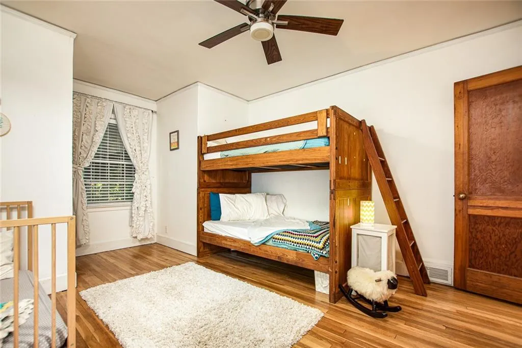 349 Johnson Ferry Road Ne, Sandy Springs, Georgia 30328, 3 Bedrooms Bedrooms, ,2 BathroomsBathrooms,Residential,Sold,349 Johnson Ferry Road Ne,6600820