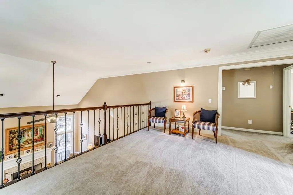 130 Trellis Place, Sandy Springs, Georgia 30350, 5 Bedrooms Bedrooms, ,4 BathroomsBathrooms,Residential,Sold,130 Trellis Place,6829532