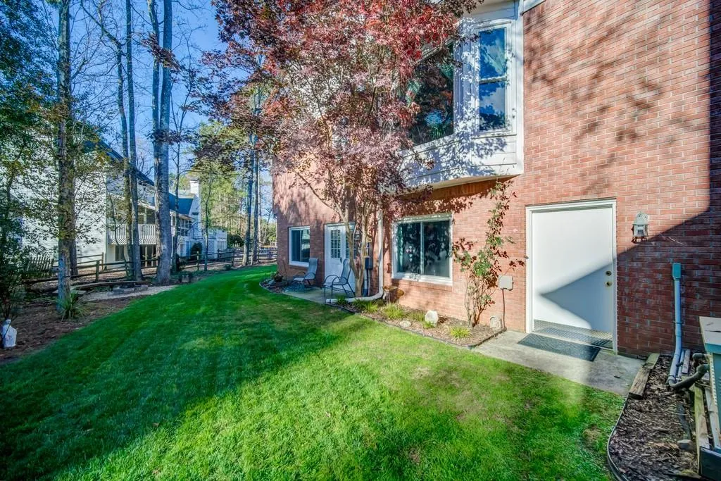130 Trellis Place, Sandy Springs, Georgia 30350, 5 Bedrooms Bedrooms, ,4 BathroomsBathrooms,Residential,Sold,130 Trellis Place,6829532