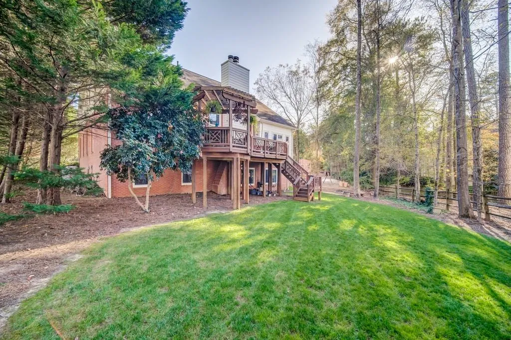 130 Trellis Place, Sandy Springs, Georgia 30350, 5 Bedrooms Bedrooms, ,4 BathroomsBathrooms,Residential,Sold,130 Trellis Place,6829532