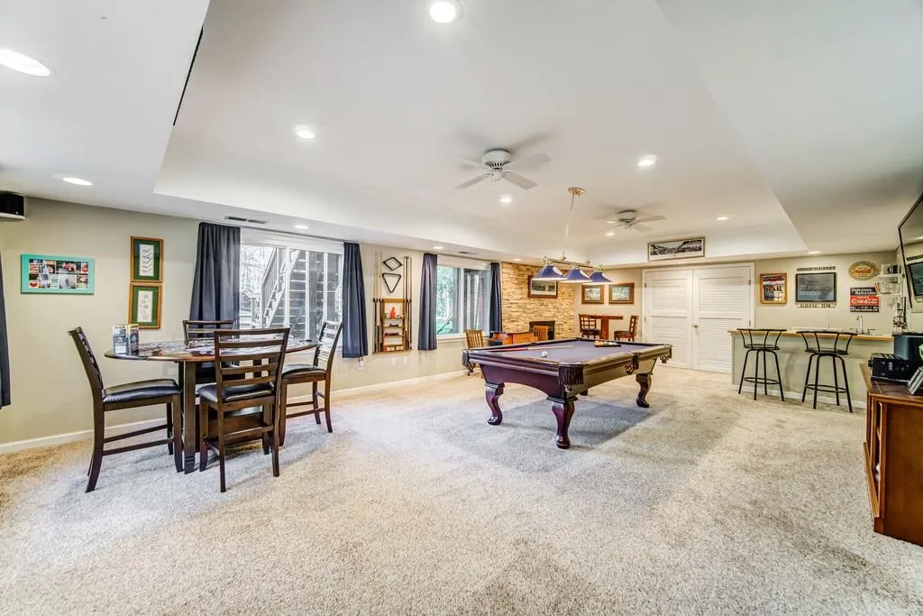 130 Trellis Place, Sandy Springs, Georgia 30350, 5 Bedrooms Bedrooms, ,4 BathroomsBathrooms,Residential,Sold,130 Trellis Place,6829532