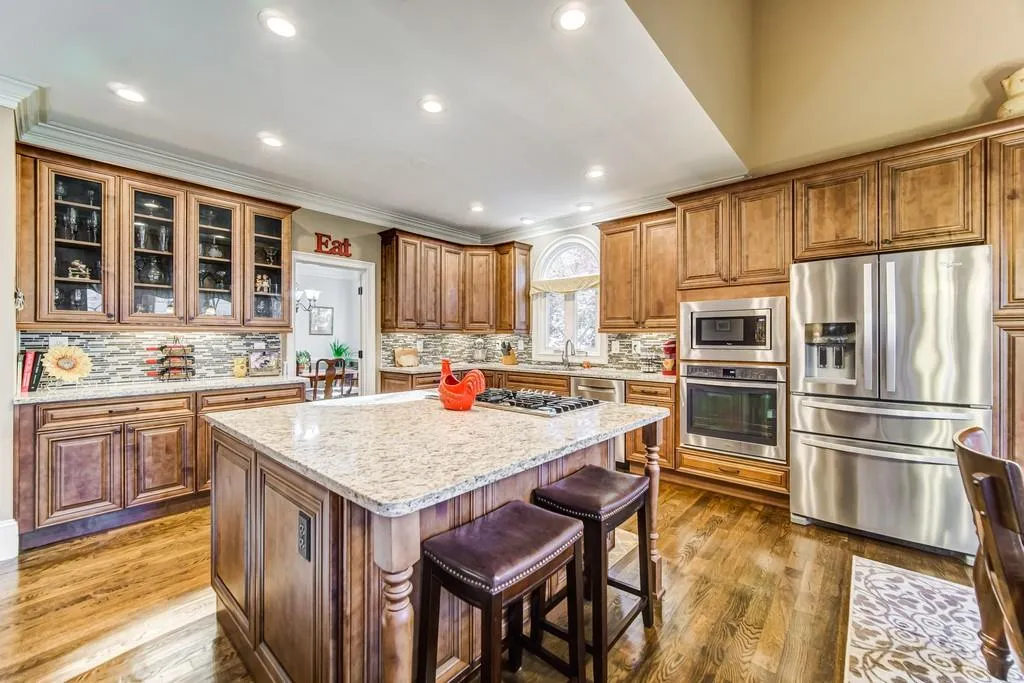 130 Trellis Place, Sandy Springs, Georgia 30350, 5 Bedrooms Bedrooms, ,4 BathroomsBathrooms,Residential,Sold,130 Trellis Place,6829532