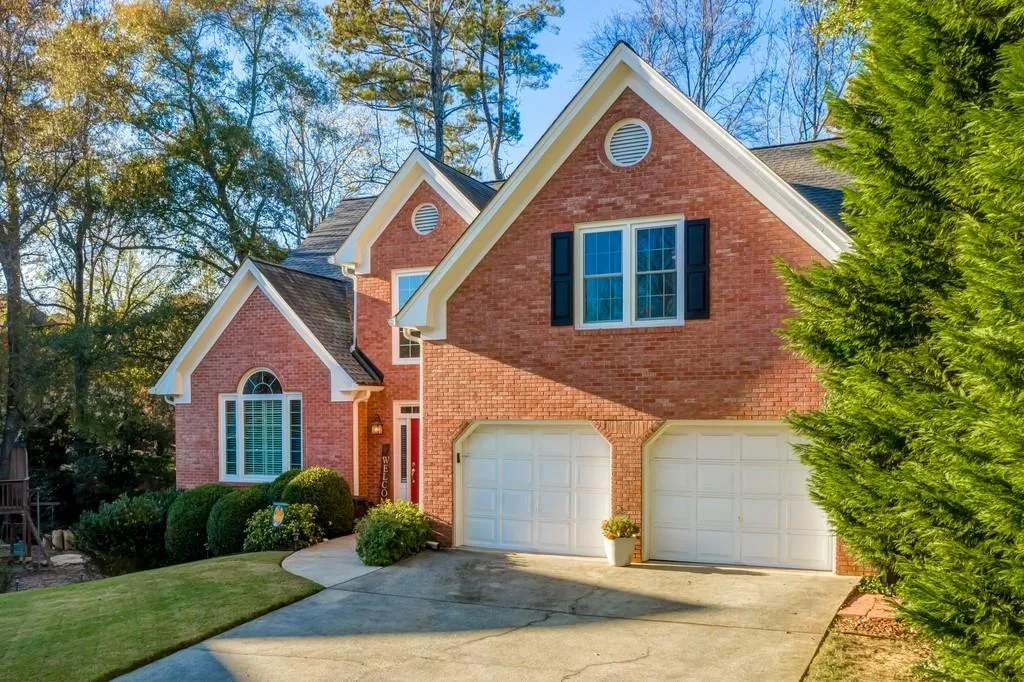 130 Trellis Place, Sandy Springs, Georgia 30350, 5 Bedrooms Bedrooms, ,4 BathroomsBathrooms,Residential,Sold,130 Trellis Place,6829532