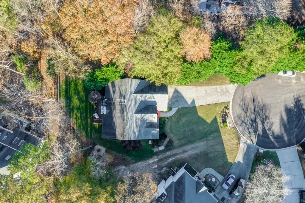 130 Trellis Place, Sandy Springs, Georgia 30350, 5 Bedrooms Bedrooms, ,4 BathroomsBathrooms,Residential,Sold,130 Trellis Place,6829532