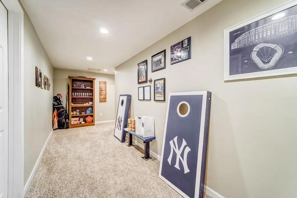 130 Trellis Place, Sandy Springs, Georgia 30350, 5 Bedrooms Bedrooms, ,4 BathroomsBathrooms,Residential,Sold,130 Trellis Place,6829532