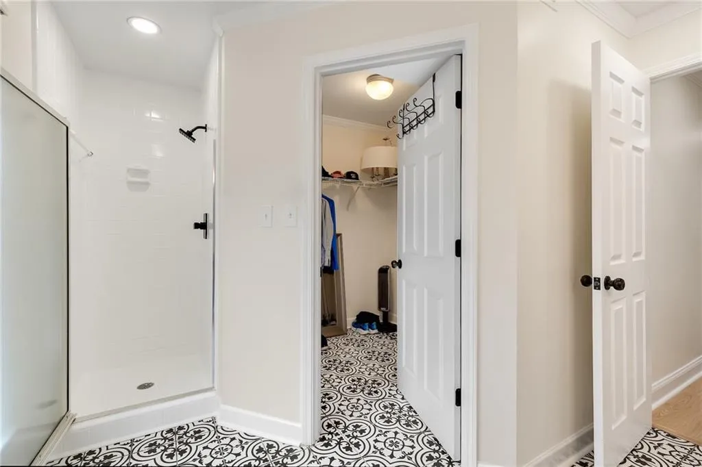 Georgia 30328, ,2 BathroomsBathrooms,Residential,For Sale,7701189