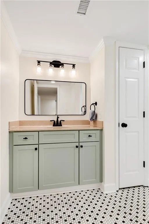Georgia 30328, ,2 BathroomsBathrooms,Residential,For Sale,7701189