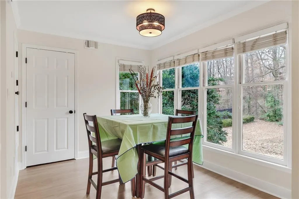 Georgia 30328, ,2 BathroomsBathrooms,Residential,For Sale,7701189