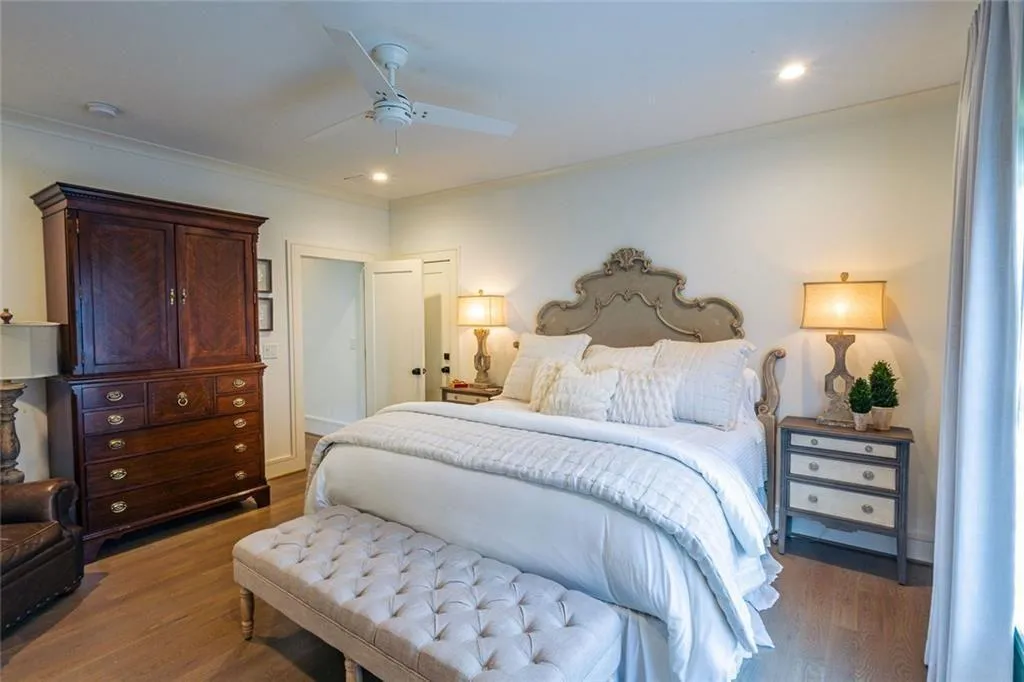 702 Bass Way, Sandy Springs, Georgia 30328, 5 Bedrooms Bedrooms, ,6 BathroomsBathrooms,Residential,For Sale,702 Bass Way,7643869