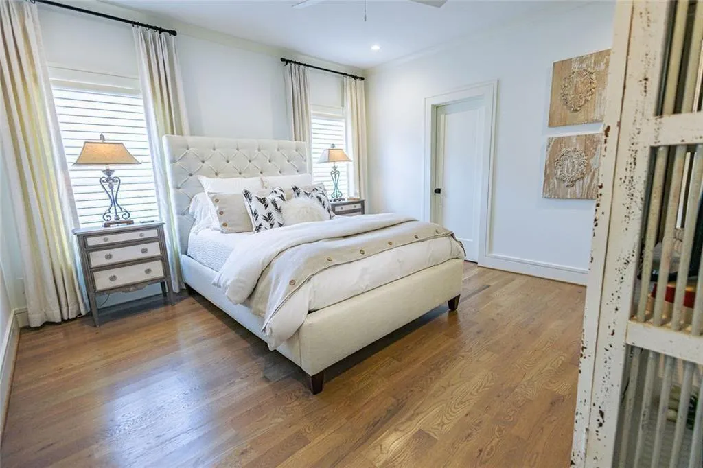 702 Bass Way, Sandy Springs, Georgia 30328, 5 Bedrooms Bedrooms, ,6 BathroomsBathrooms,Residential,For Sale,702 Bass Way,7643869