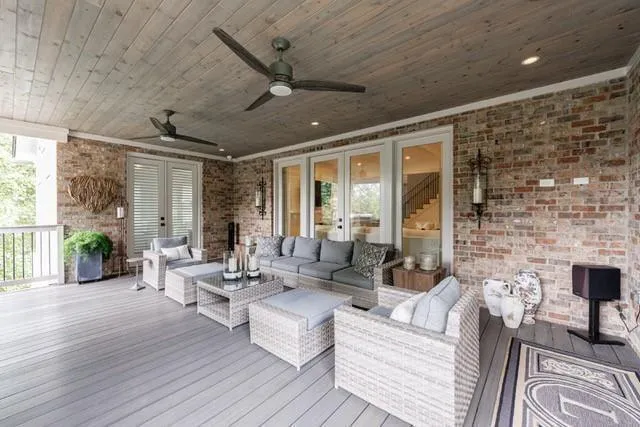 Deck