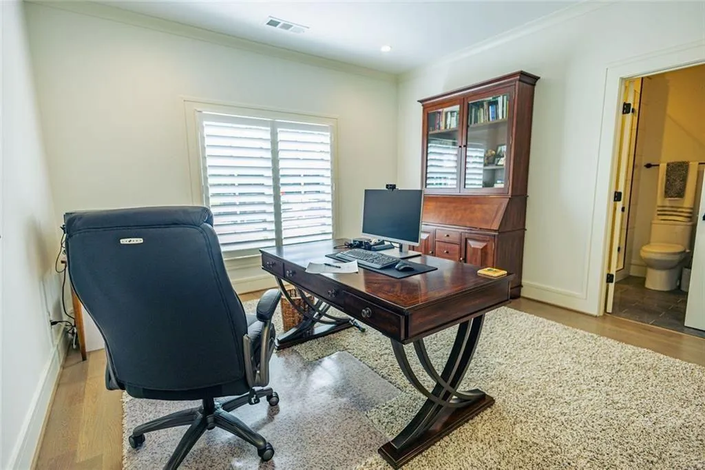 702 Bass Way, Sandy Springs, Georgia 30328, 5 Bedrooms Bedrooms, ,6 BathroomsBathrooms,Residential,For Sale,702 Bass Way,7643869