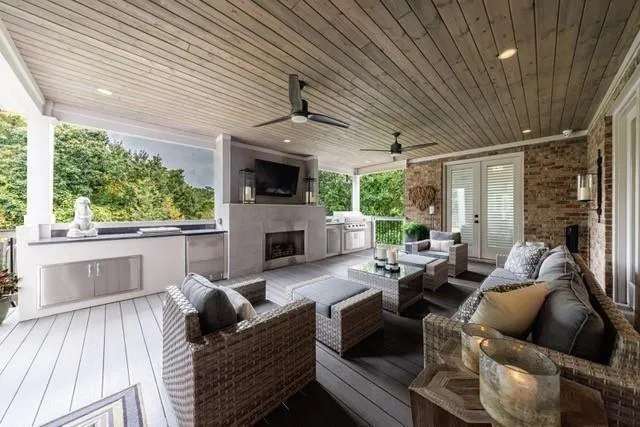 Deck