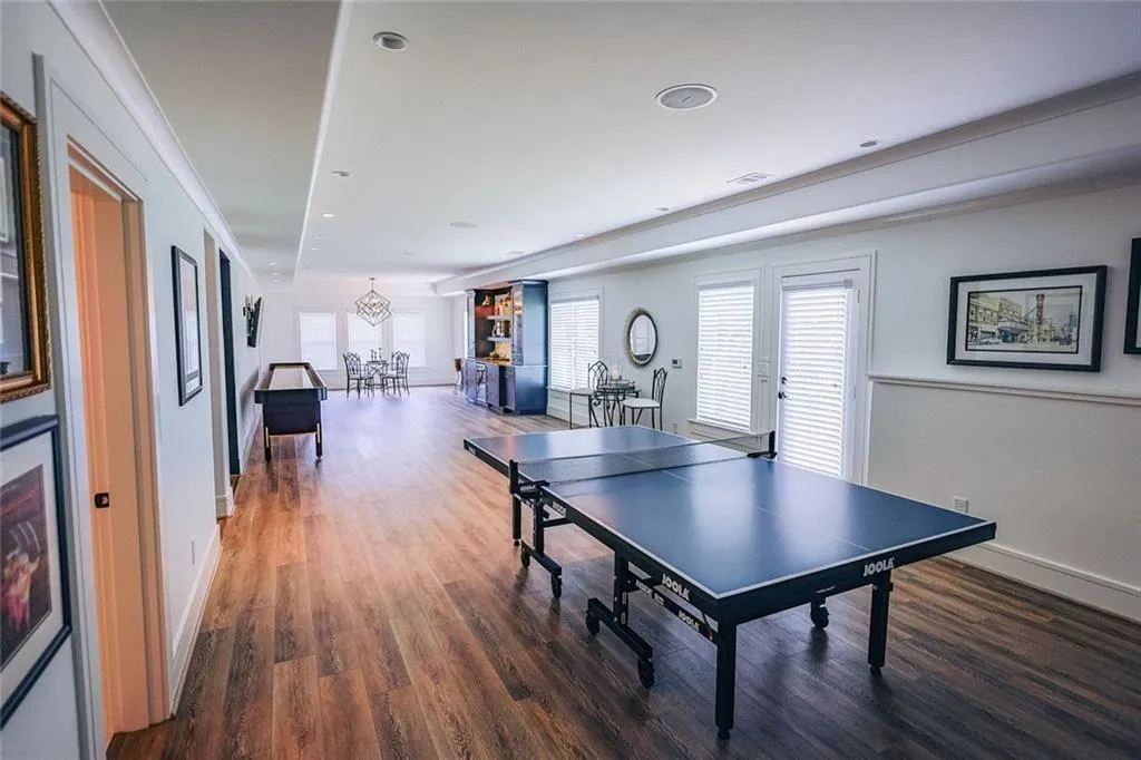 702 Bass Way, Sandy Springs, Georgia 30328, 5 Bedrooms Bedrooms, ,6 BathroomsBathrooms,Residential,For Sale,702 Bass Way,7643869