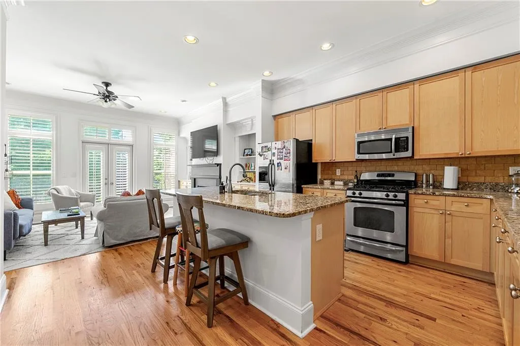 2382 Crescent Park Court, Atlanta, Georgia 30339, 3 Bedrooms Bedrooms, ,3 BathroomsBathrooms,Residential,For Sale,2382 Crescent Park Court,7612960