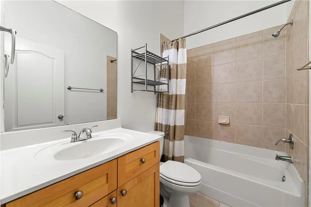 2382 Crescent Park Court, Atlanta, Georgia 30339, 3 Bedrooms Bedrooms, ,3 BathroomsBathrooms,Residential,For Sale,2382 Crescent Park Court,7612960