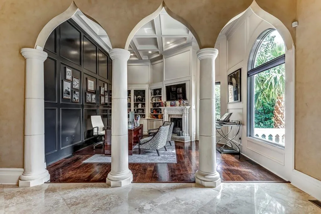 310 Heards Ferry Road, Sandy Springs, Georgia 30328, 6 Bedrooms Bedrooms, ,6 BathroomsBathrooms,Residential,Sold,310 Heards Ferry Road,6810247