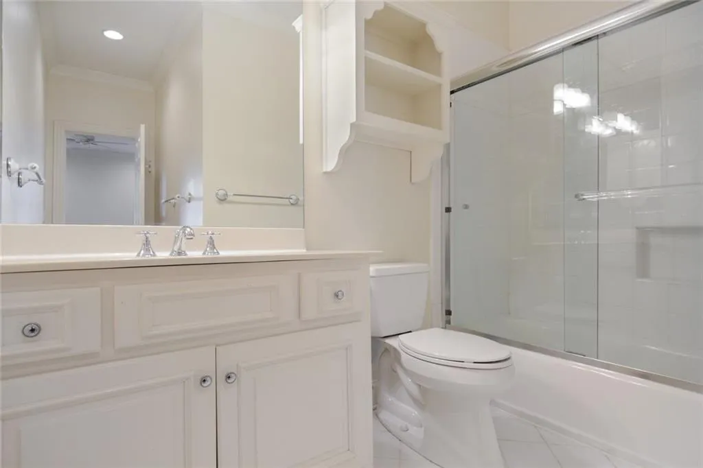4992 Rebel Trail, Atlanta, Georgia 30327, 6 Bedrooms Bedrooms, ,5 BathroomsBathrooms,Residential,Sold,4992 Rebel Trail,6832527