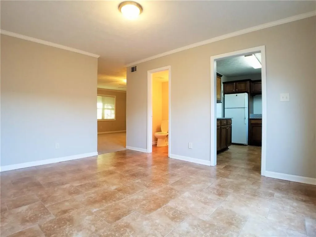 340 Winding River Dr Unit D, Sandy Springs, Georgia 30350, 2 Bedrooms Bedrooms, ,2 BathroomsBathrooms,Residential,Sold,340 Winding River Dr Unit D,6125097