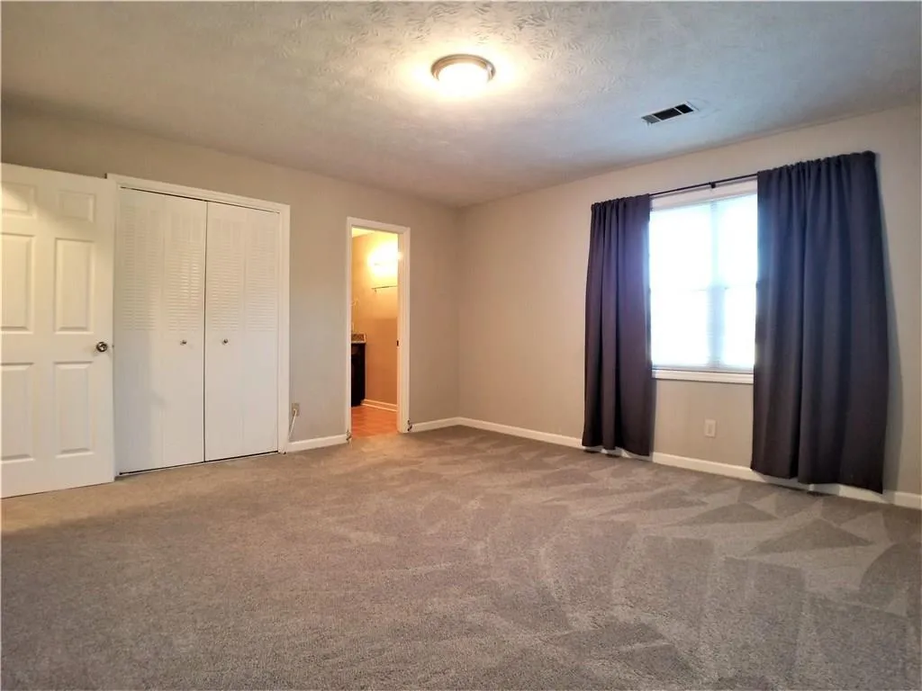 340 Winding River Dr Unit D, Sandy Springs, Georgia 30350, 2 Bedrooms Bedrooms, ,2 BathroomsBathrooms,Residential,Sold,340 Winding River Dr Unit D,6125097