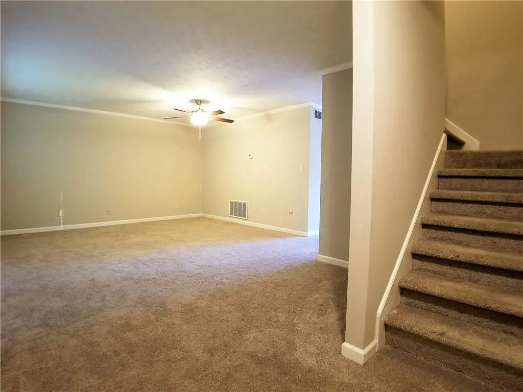 340 Winding River Dr Unit D, Sandy Springs, Georgia 30350, 2 Bedrooms Bedrooms, ,2 BathroomsBathrooms,Residential,Sold,340 Winding River Dr Unit D,6125097