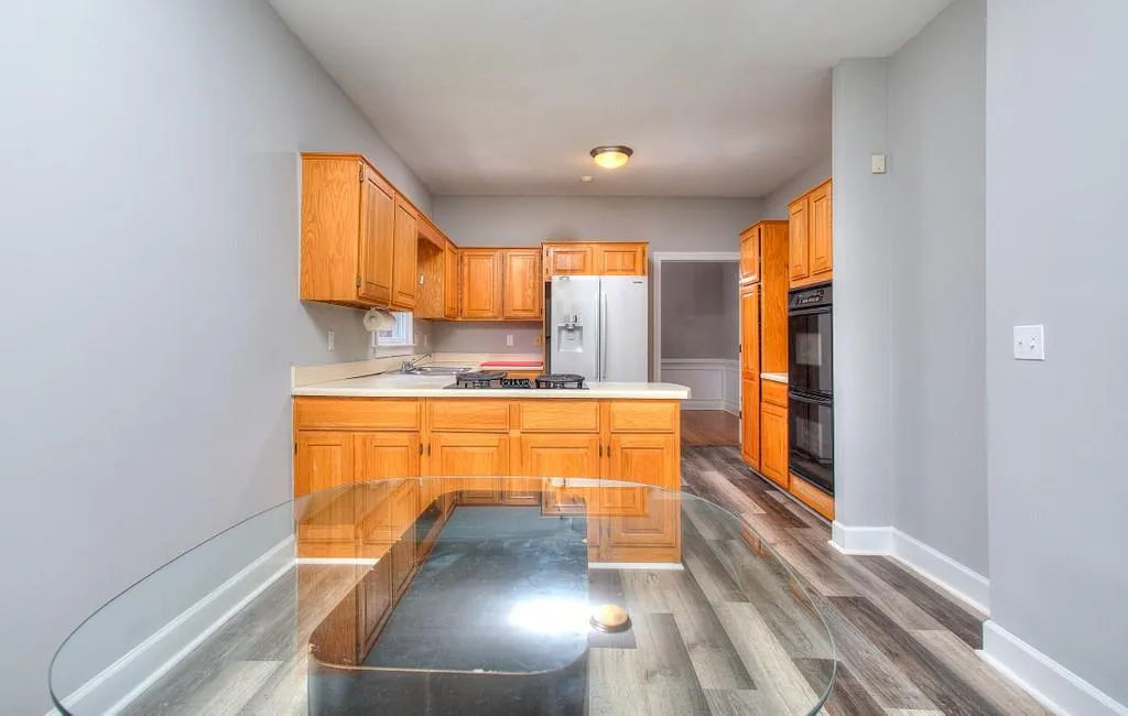 1 Forest Ridge Court, Sandy Springs, Georgia 30350, 3 Bedrooms Bedrooms, ,3 BathroomsBathrooms,Residential,Sold,1 Forest Ridge Court,6839240