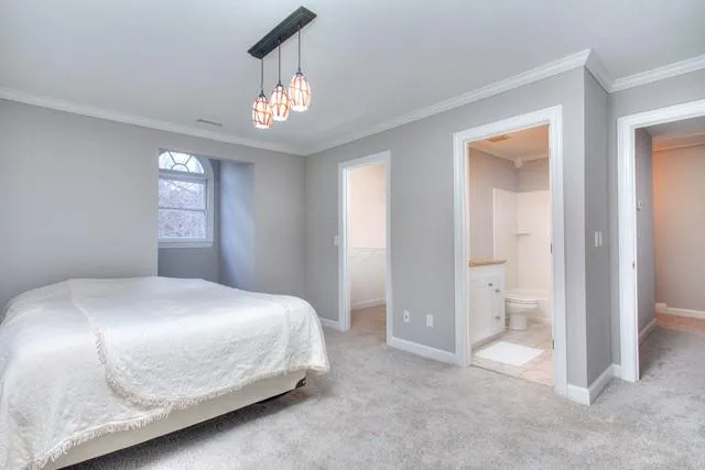 1 Forest Ridge Court, Sandy Springs, Georgia 30350, 3 Bedrooms Bedrooms, ,3 BathroomsBathrooms,Residential,Sold,1 Forest Ridge Court,6839240