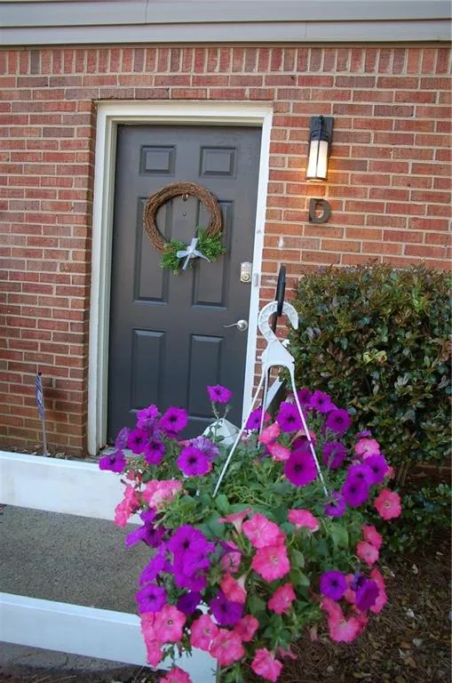 7750 Roswell Road Unit 6d, Sandy Springs, Georgia 30350, 3 Bedrooms Bedrooms, ,2 BathroomsBathrooms,Residential,Sold,7750 Roswell Road Unit 6d,6723105